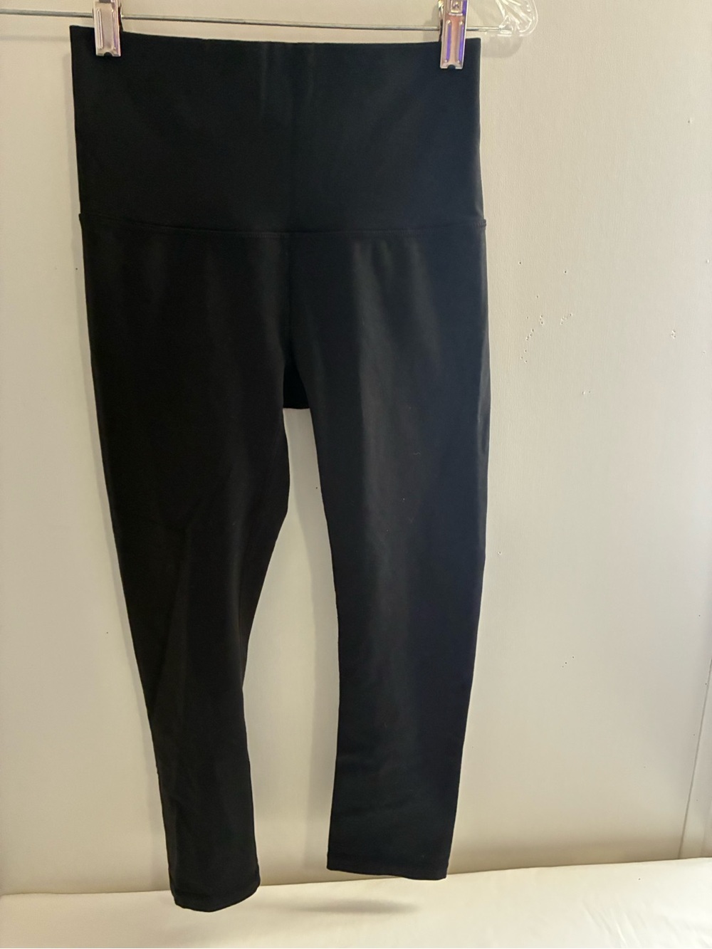 Calia-Carrie Underwood Black Cropped Leggings SZ XS